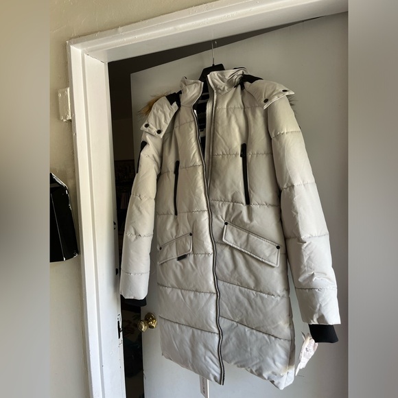 Noize “Addie” Puffer Coat in Snow, off white, faux fur hood winter coat, size M - Picture 6 of 16
